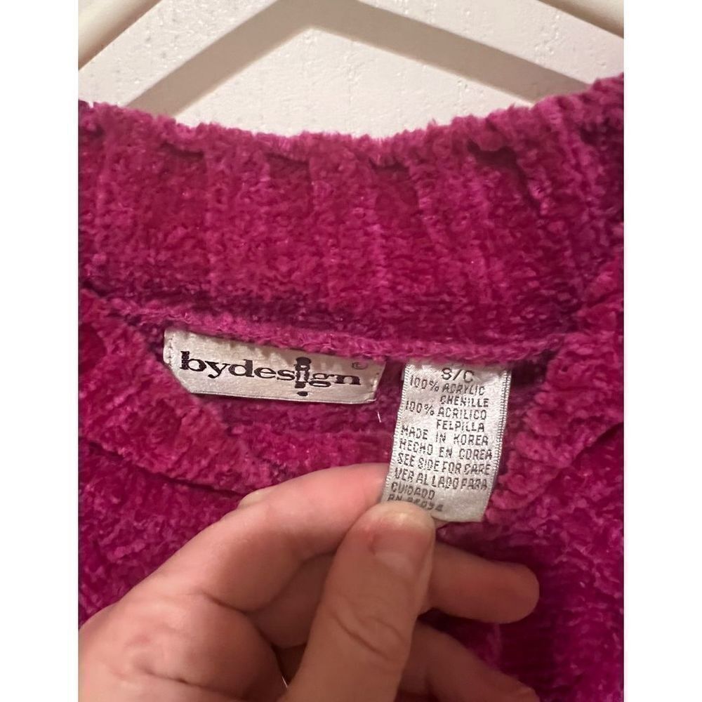 Vintage By Design bright Pink Sweater soft with balls down front - Picture 6 of 6